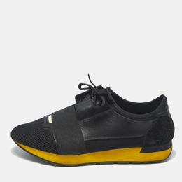 Balenciaga: Чёрные кроссовки  Race Runner
