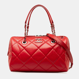Chanel: Красная сумка 