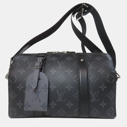 Louis Vuitton: Чёрная сумка  Keepall