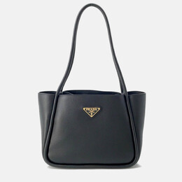 Prada: Чёрная сумка-шоппер 