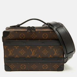Louis Vuitton: Коричневая сумка 
