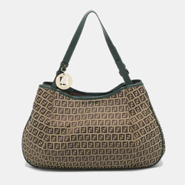 Fendi: Зелёная сумка 