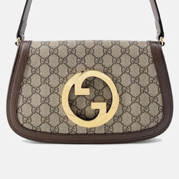 Gucci: Бежевая сумка  GG Supreme