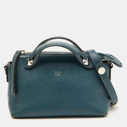 Fendi: Голубая сумка через плечо  By The Way