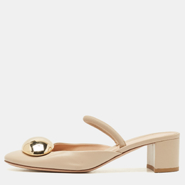 Gianvito Rossi: Бежевые туфли 