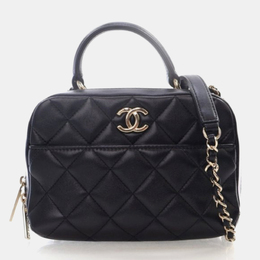 Chanel: Чёрная сумка 