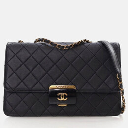 Chanel: Чёрная сумка 
