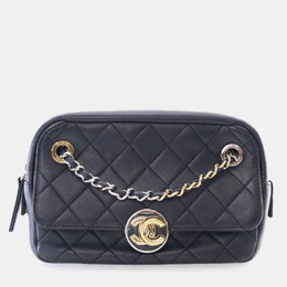 Chanel: Чёрная сумка 