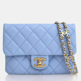 Chanel: Голубая поясная сумка 