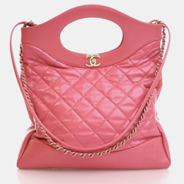 Chanel: Розовая сумка 
