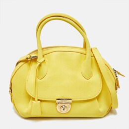 Salvatore Ferragamo: Жёлтая сумка 