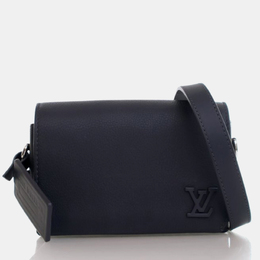 Louis Vuitton: Чёрный кошелёк 
