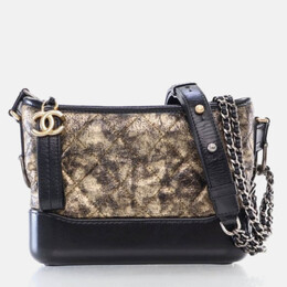 Chanel: Чёрная сумка 
