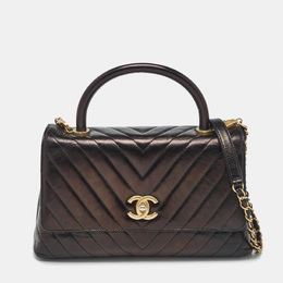 Chanel: Чёрная сумка на руку 