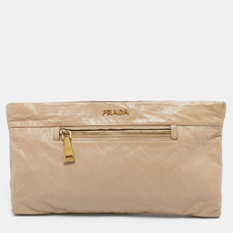 Prada: Бежевый клатч 