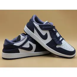 NIKE: Фиолетовые кроссовки  Air Jordan