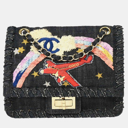 Chanel: Голубая сумка 