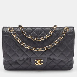Chanel: Чёрная сумка 