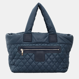 Chanel: Голубая сумка 