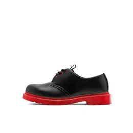 Dr. Martens: Чёрные туфли 