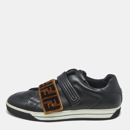 Fendi: Чёрные кроссовки  Zucca