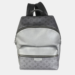 Louis Vuitton: Серебристый рюкзак 