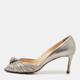Christian Louboutin: Серебристые босоножки 