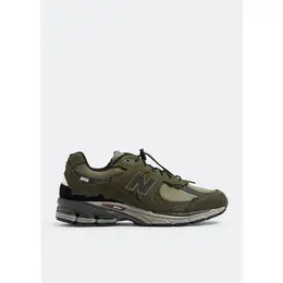 New Balance: Зелёные кроссовки 