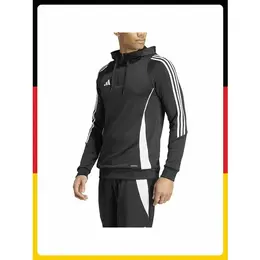 adidas: Спортивная толстовка 