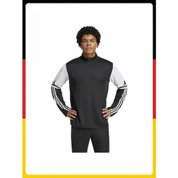 adidas: Спортивная толстовка 