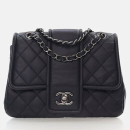 Chanel: Синяя сумка 