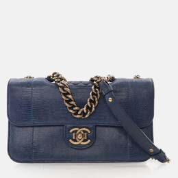 Chanel: Голубая сумка 