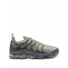 NIKE: Красные кроссовки  Air Vapormax Plus